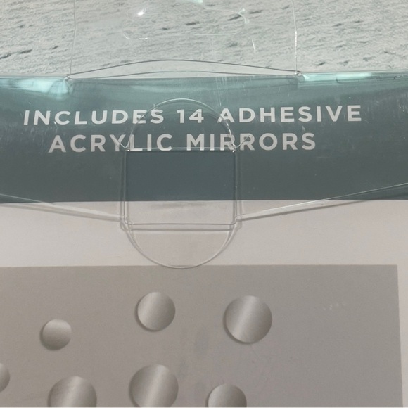 Blue Moon Studio 14 Easy to Apply Adhesive Acrylic Wall Decor Mirrors NIB - Picture 7 of 7